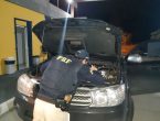 PRF apreende caminhonete Hilux com dívidas de R$ 76 mil com o Detran na BR-116,em Mafra
