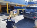PRF apreende 594 kg de maconha em carro roubado na BR-101, em Barra Velha