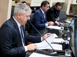 Comissão impeachment de Moisés