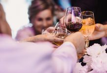 Covid-19: confira o que os especialistas recomendam para as comemorações de fim de ano