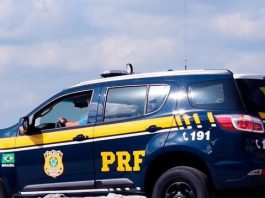 Três pessoas são presas na BR-101 após cometerem furto em loja, em Joinville