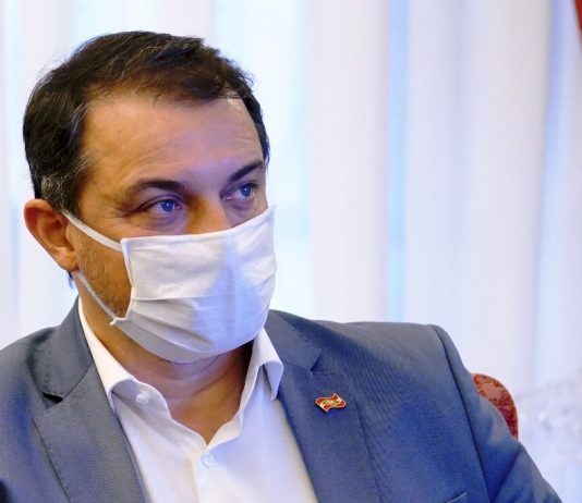 Impeachment: acusação aponta novas provas e testemunhas para julgamento de Moisés