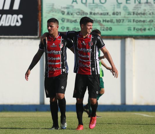Metropolitano x JEC se enfrentaram pela terceira rodada do Catarinense 2021