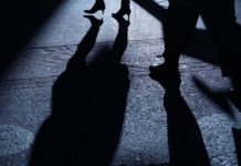 Professor é preso suspeito de importunação sexual contra alunos de Itapoá