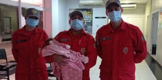 Bombeiros salvam bebê de 35 dias engasgado com leite materno em São Francisco do Sul