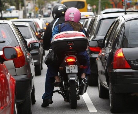 Comissão da Câmara de Vereadores discute vigilância do trânsito em Joinville