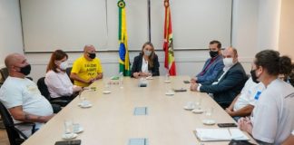 Daniela Reinehr faz reunião com núcleo de eventos da Ajorpeme