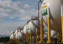 Petrobras reduz preços da gasolina e do diesel nas refinarias