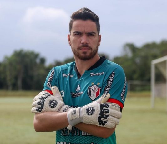 O Joinville Esporte Clube (JEC) apresentou nesta segunda-feira, 31, Rafael Pascoal, de 31 anos, como novo goleiro com contrato no time até o fim do Campeonato Catarinense de 2022