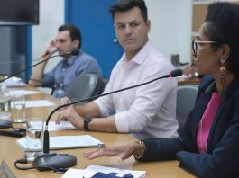 Vereadores buscam alternativa para falta de impressoras nas escolas, em Joinville