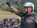 VÍDEO – Presidente Jair Bolsonaro se pronuncia sobre “motociata” em Florianópolis presidente-jair-bolsonaro-se-pronuncia-sobre-motociata-em-florianopolis-motociata-bolsonaro-1068x580