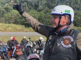 presidente-jair-bolsonaro-se-pronuncia-sobre-motociata-em-florianopolis-motociata-bolsonaro-1068x580