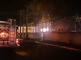 VÍDEO – Incêndio em subestação de Itajaí deixa 53 mil unidades sem energia incêndio da subestação da celesc em Itajaí