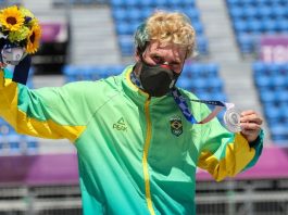 Catarinense conquista prata em Tóquio e quebra jejum de 13 anos