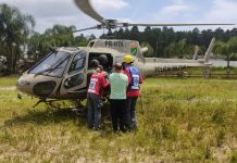 Adolescente cai de escada em escola de Joinville