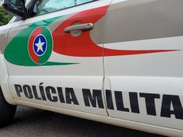 Homem é preso após matar mulher a tiros em bar de Jaraguá do Sul