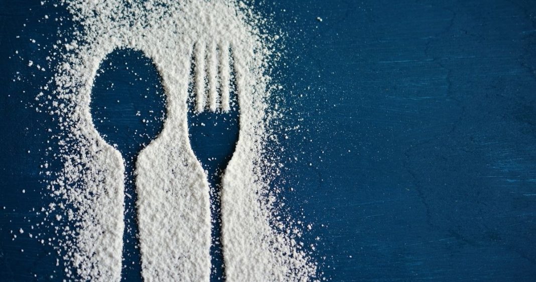 Fome emocional: confira dicas de como voltar a prestar atenção na alimentação