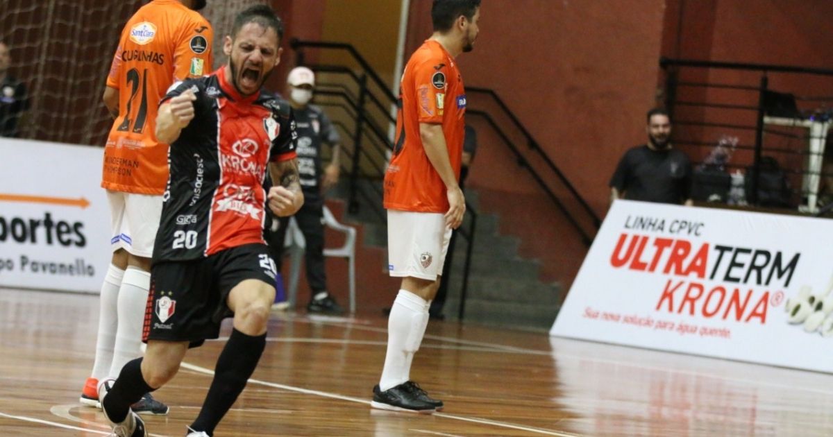 Com gols de Caio, Renatinho e Xuxa, JEC Futsal vence amistoso contra o  Carlos Barbosa, futsal