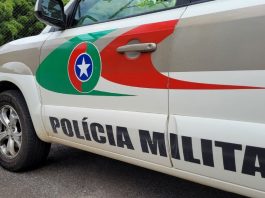 Corpo de homem é encontrado dentro de lona em Itapoá