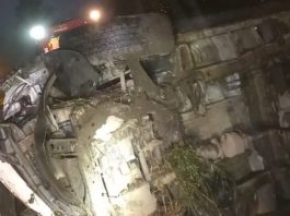 Mulher fica ferida após capotar carro na BR-280, em Mafra