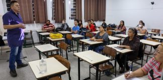 Saiba como funciona programa da Acij para capacitar profissionais em Joinville