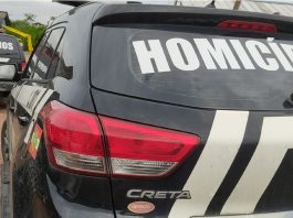 Adolescente é apreendido suspeito de matar homem na frente dos filhos em Joinville