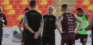 Jogo dos líderes: JEC Futsal enfrenta o Magnus pela Liga Nacional neste domingo