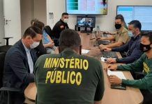 por