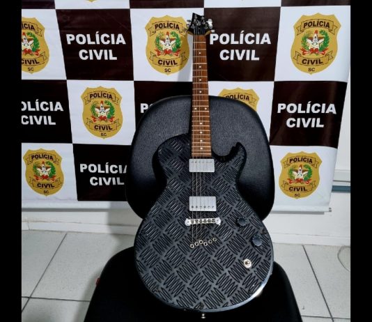 guitarra furtada