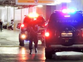 Polícia Federal realiza operação em Joinville para apurar ataques ao ConecteSUS Polícia