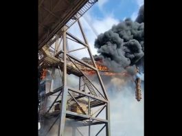 VÍDEO – Incêndio é registrado no porto de São Francisco do Sul registrado