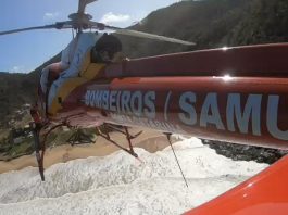 VÍDEO - Jovem sofre queda de parapente e é resgatada pelo Corpo de Bombeiros no Litoral Norte