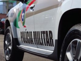 Homem tenta furtar whisky em comércio, mas é detido pelos seguranças em Jaraguá do Sul