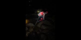 bombeiro em rio resgata grupo ilhado em garuva