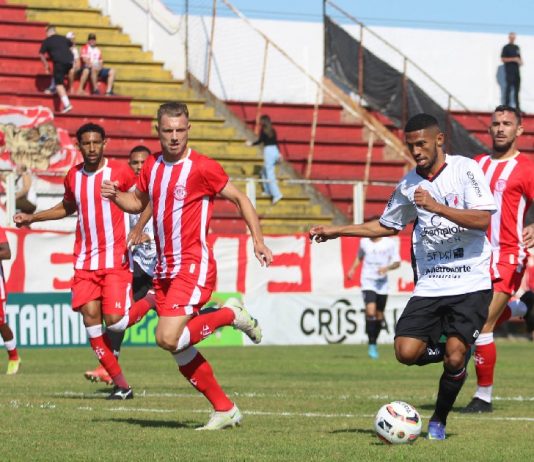 JEC cede empate para Hercílio Luz e perde chance de assumir a ponta da Copa Santa Catarina