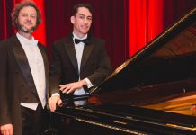 Dois artistas que se apresentarão em Joinville