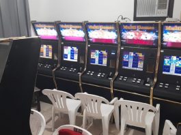 PM recebe denúncia de casa de jogos de azar e apreende quase 30 máquinas em Joinville PM recebe denúncia de casa de jogos de azar e apreende quase 30 máquinas em Joinville