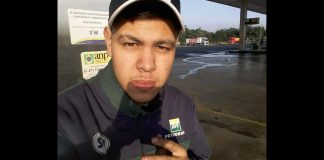 foto do rosto de deividy, suando boné e com uniforme em um posto de gasolina