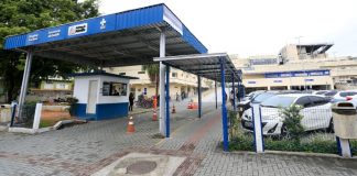 Entrada do Hospital São José, em Joinville