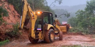 deslizamento na serra dona francisca