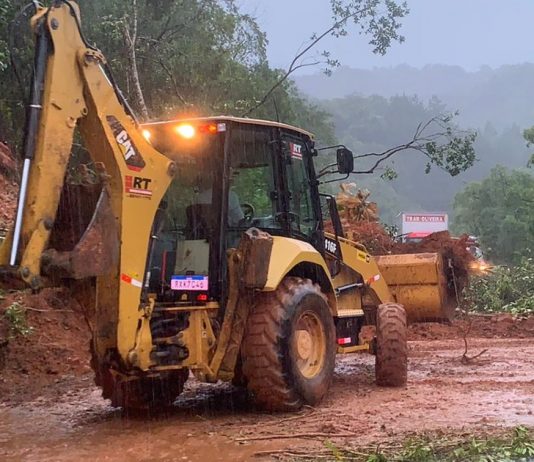deslizamento na serra dona francisca