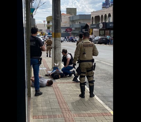 VÍDEO – Trio é preso após roubar uma agência bancária em Mafra