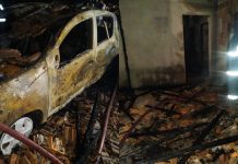 Carro destruído pelo fogo (à esquerda), bombeiro após apagar o fogo (à direita)