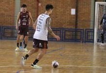 jogadores do jec futsal treinadno