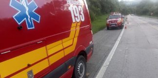 Motociclista é hospitalizado após colisão com carro na BR-280, no Norte de SC