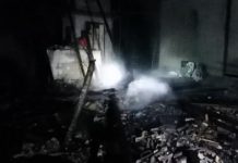 casa destruída por incêndio em são francisco do sul