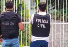 Policiais civis que prenderam homem investigado