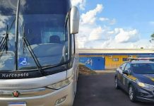 Ônibus que estava nos ataques em Brasília é apreendido pela PRF em Santa Catarina