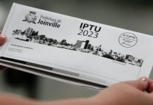 Carnê do IPTU distribuído pela Prefeitura de Joinville