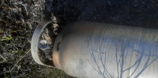 Três pessoas são hospitalizadas após incêndio em cilindro de balão, em SC